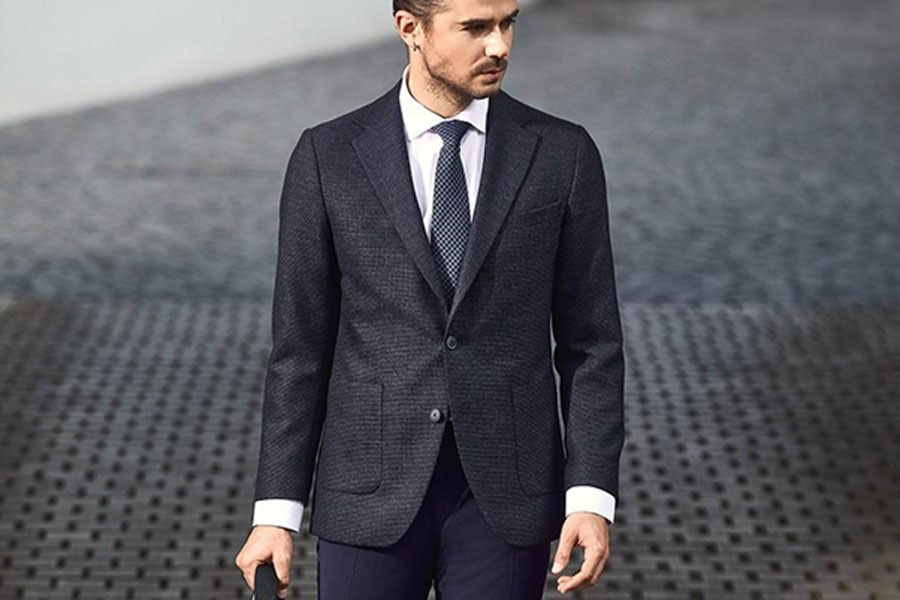 Ținuta business pentru bărbați - cum să alegi outfitul perfect pentru birou sau o întâlnire de afaceri