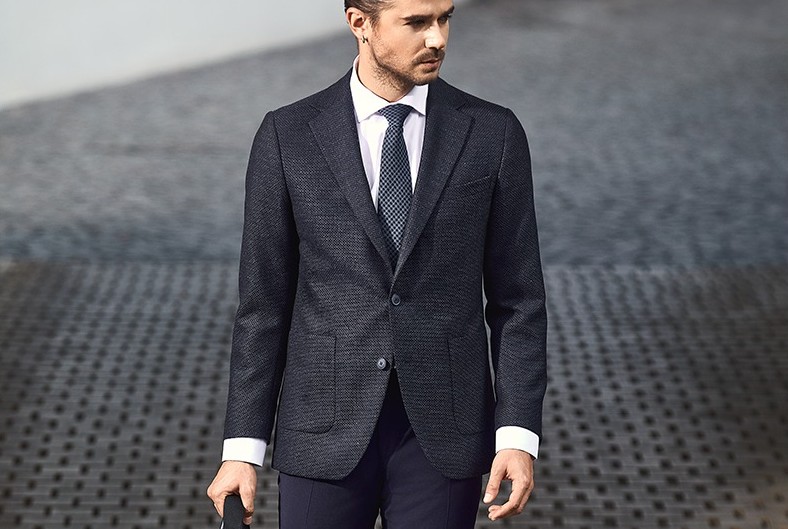 Ținuta business pentru bărbați - cum să alegi outfitul perfect pentru birou sau o întâlnire de afaceri